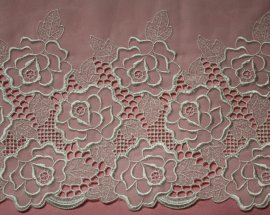 Organza ricamata
